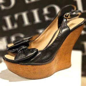 Nina Ricci Lambskin & Wood Pumps